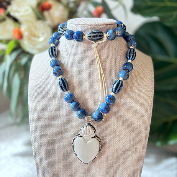 Talisman Necklace - Sacred Heart necklace product photo, high quality jewelry image