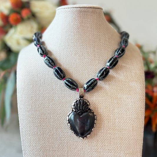 Talisman Necklace - Dark Heart