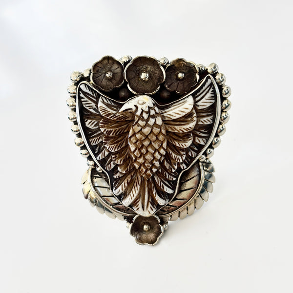 Adjustable Eagle Ring ring alternate angle view 1, detailed close-up
