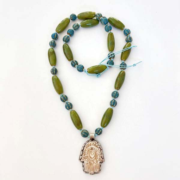 Talisman Necklace - Hamsa necklace product photo, high quality jewelry image